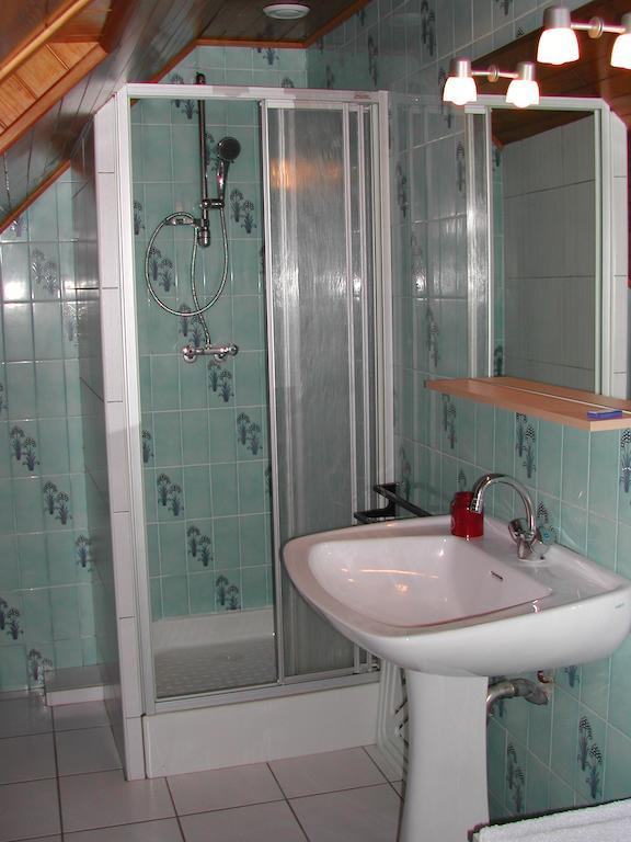 Les Gites De Garz Ar Bik Brasparts Kamer foto